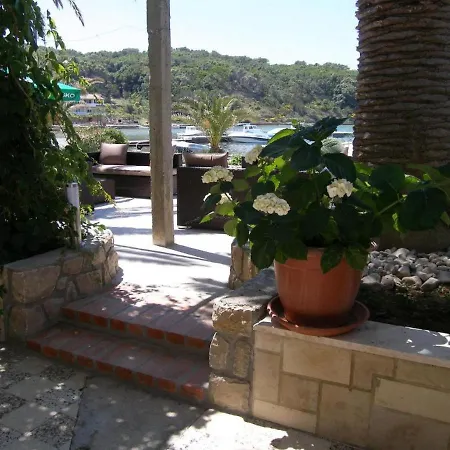 Sea Apartman